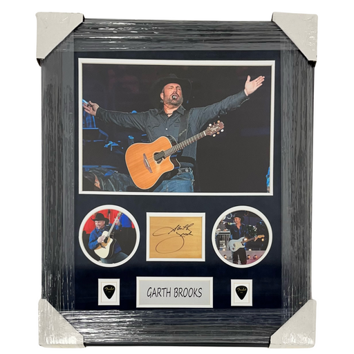 Garth Brooks Framed Replica Signature Display