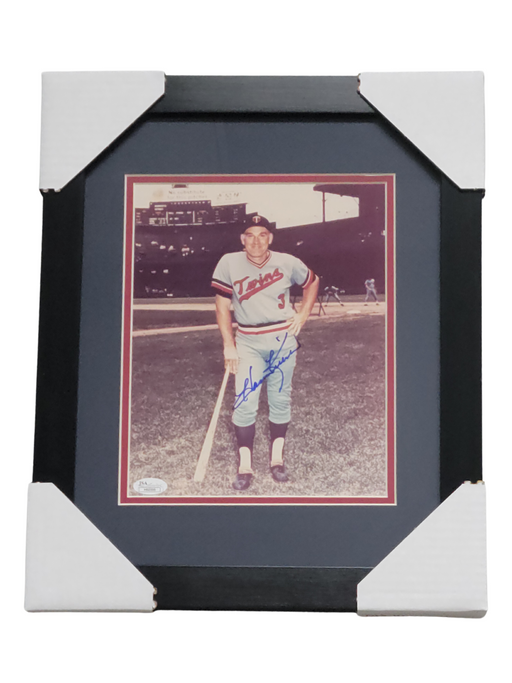 Harmon Killebrew Leaning On Bat Signed & Professionally Framed 8x10 Photo