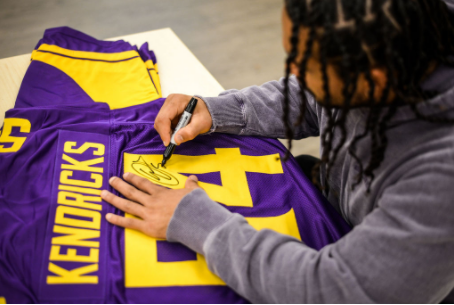 Eric Kendricks Signed Custom Holiday Football Jersey