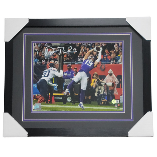 Adam Thielen,#4 vs Bears Signed & Professionally Framed 11x14 Photo