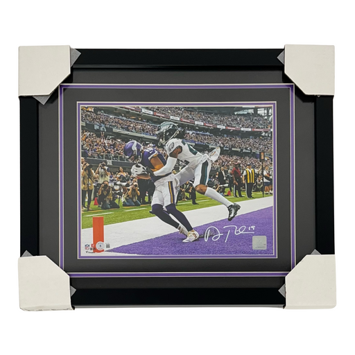 Adam Thielen,#3,vs Eagles Signed & Professionally Framed 11x14 Photo